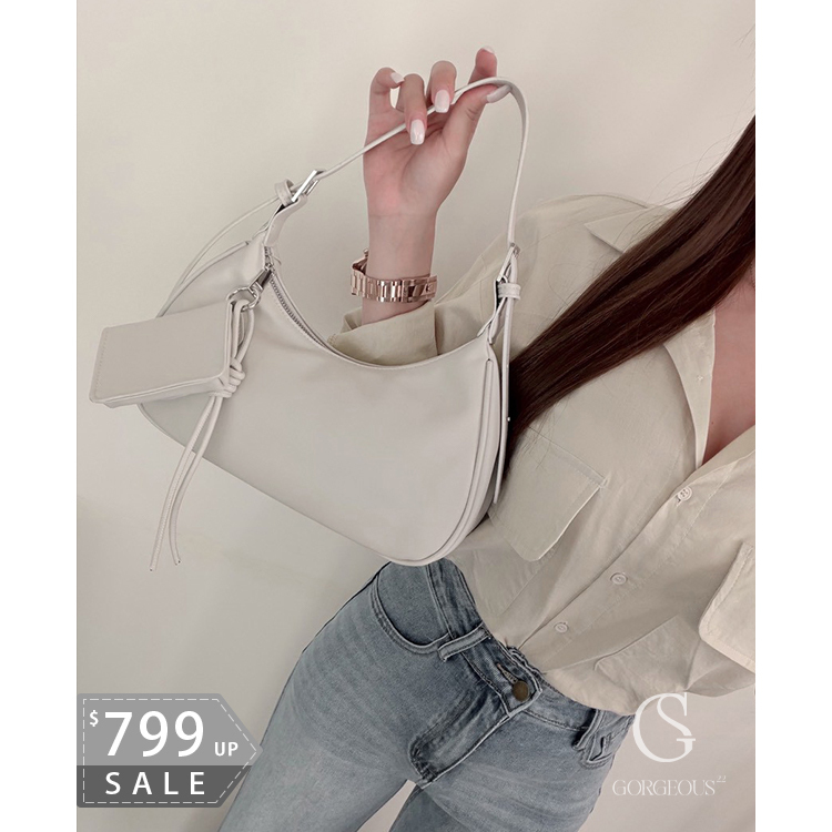 G8491 「雲朵雙用包！」