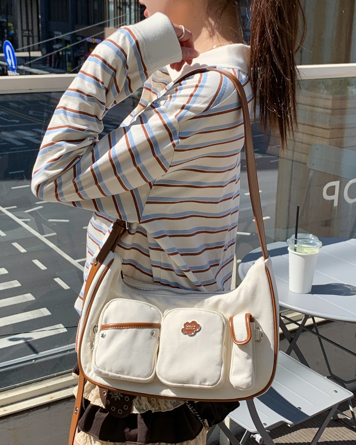 【OWN】Wacky Willy 肩背包 側背 手提 女生 多格 小黃人 花花 小包 春夏新品 黑色 米白 牛仔