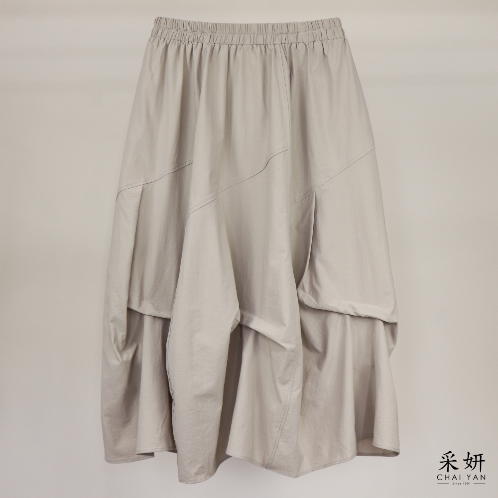 寬擺抓皺休閒長裙