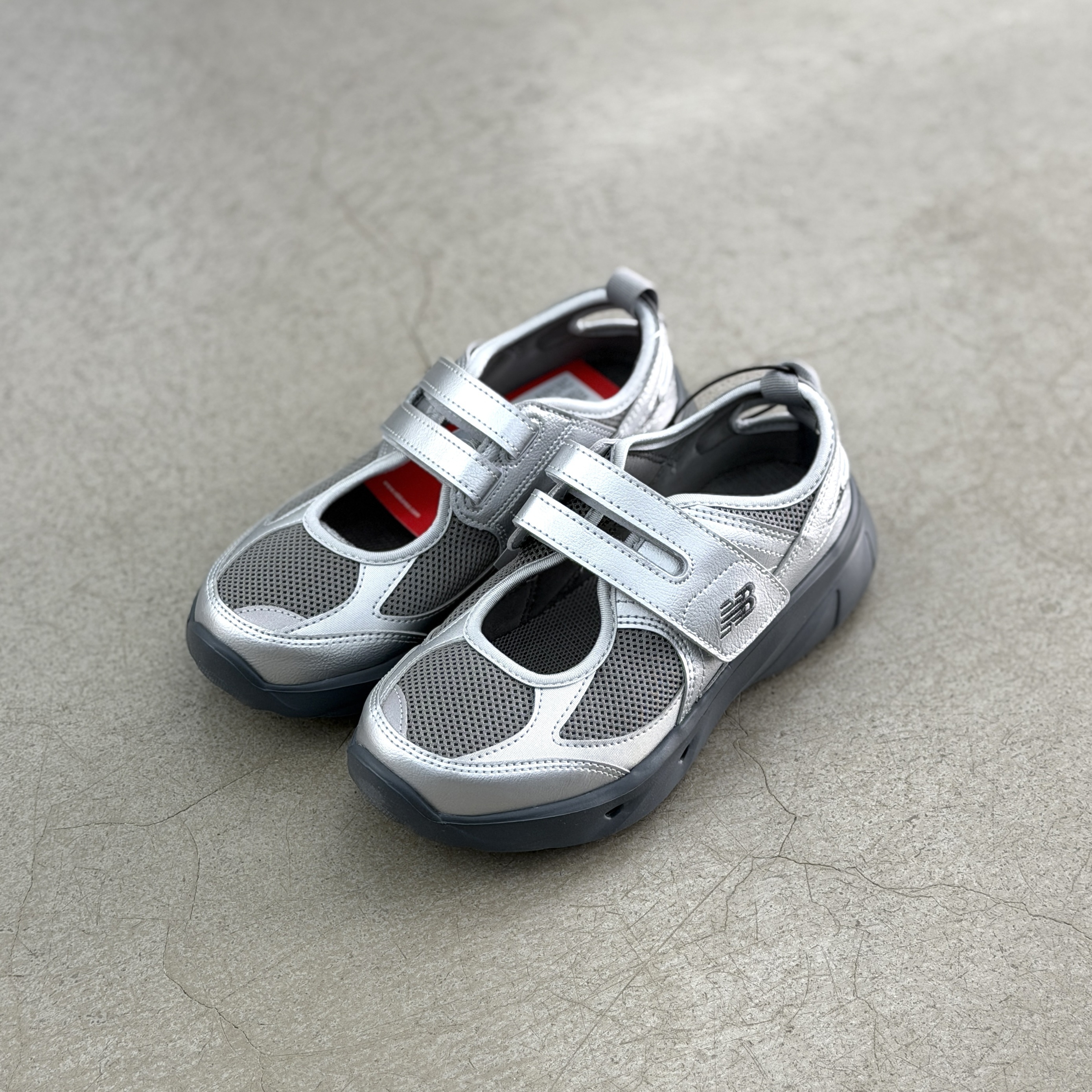 New Balance Breeze SD2202- Silver