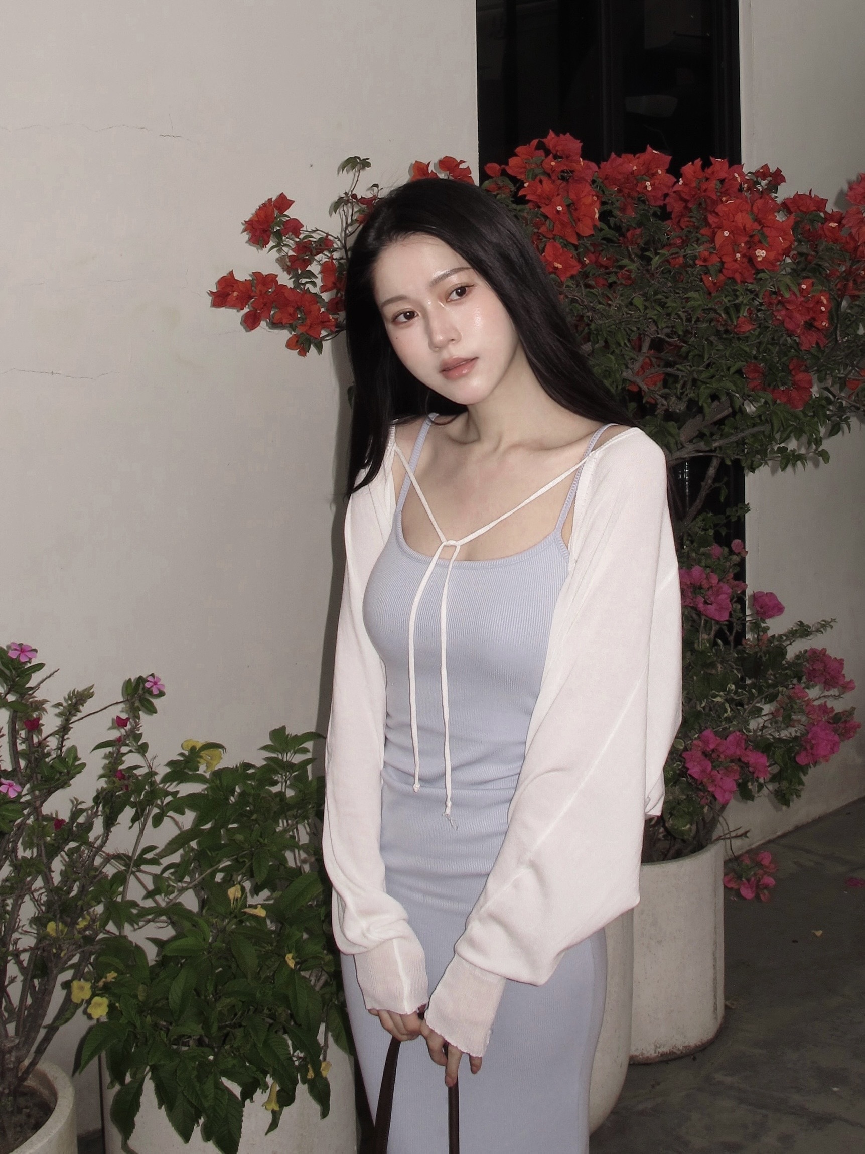 穿搭必入!溫柔針織綁帶短版罩衫