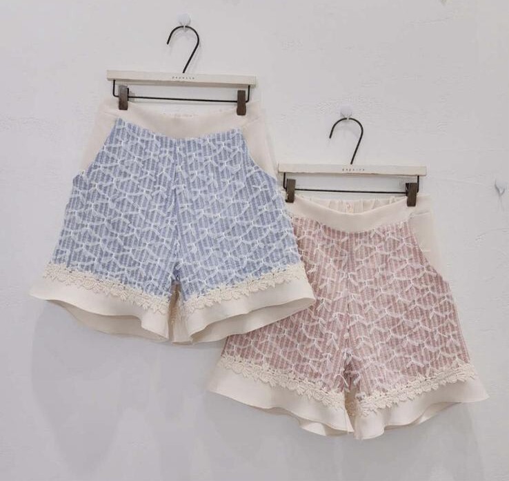 P44 腰26-36 HIP42 長16 $449 (一口價)