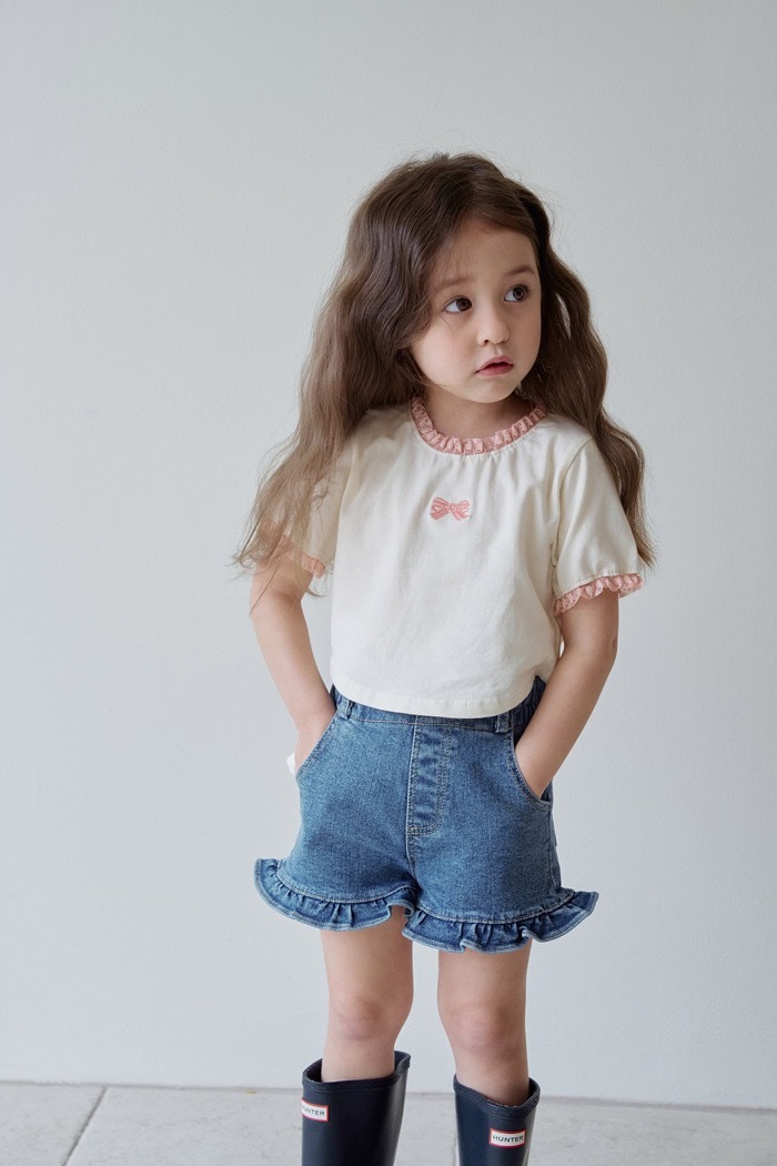 小荷葉牛仔短褲