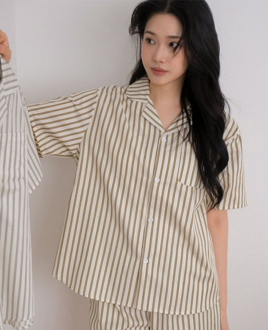 JUUNEEDU直間睡衣(橄欖綠色)