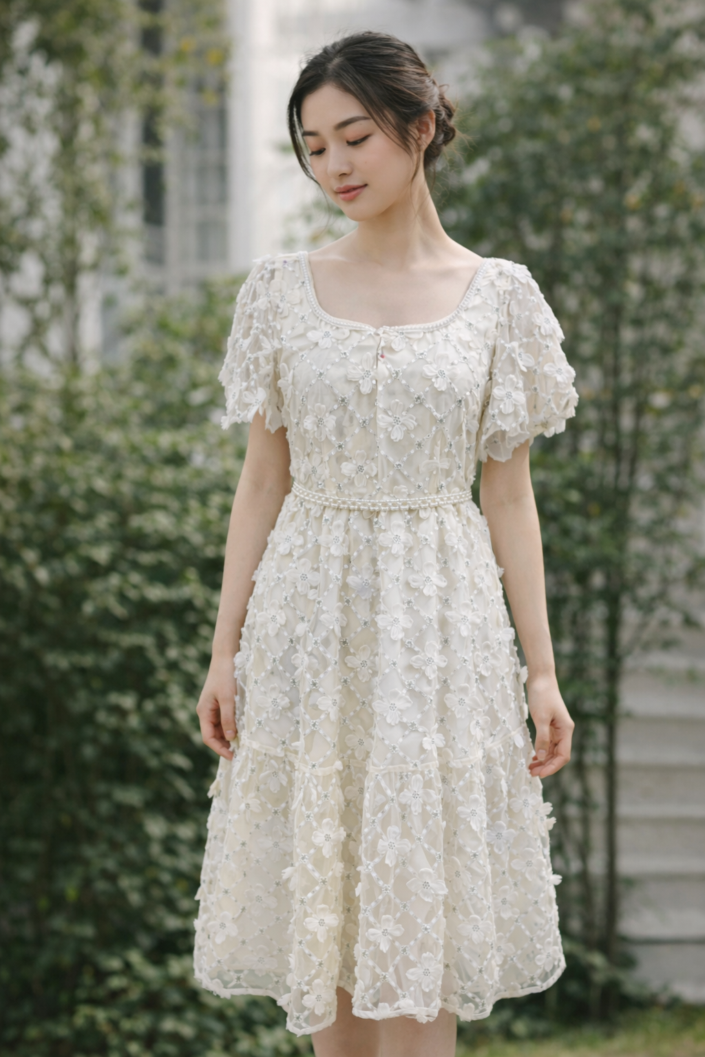 BE10098E1 立體小碎花方領短洋(附珍珠腰帶)