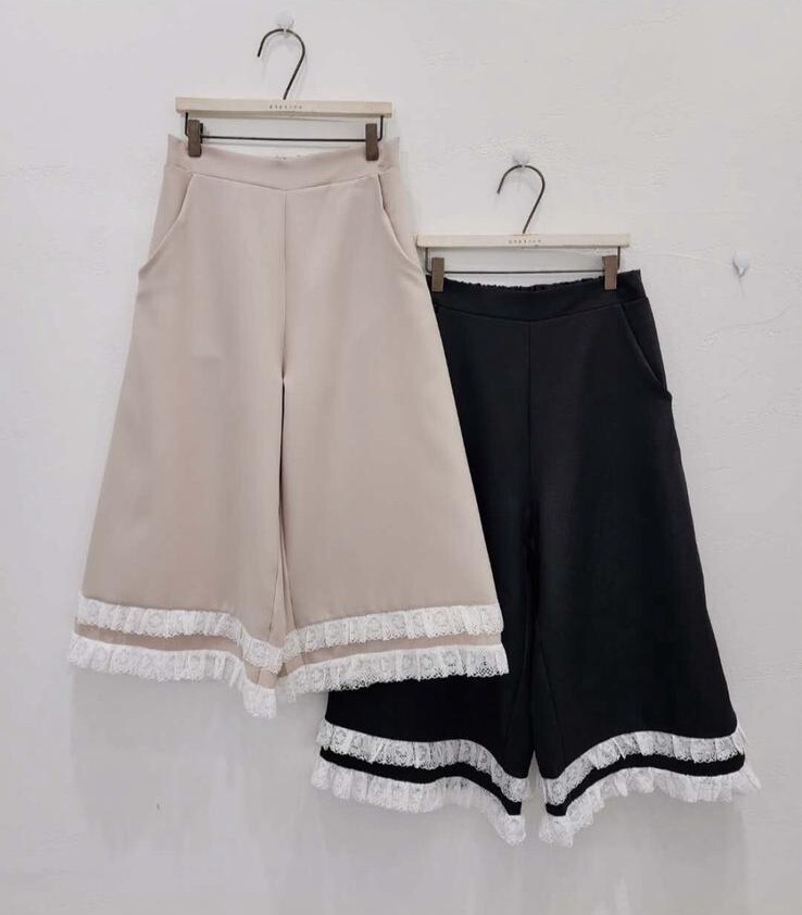 P52 腰26-36 HIP50 長28 $449 (一口價)