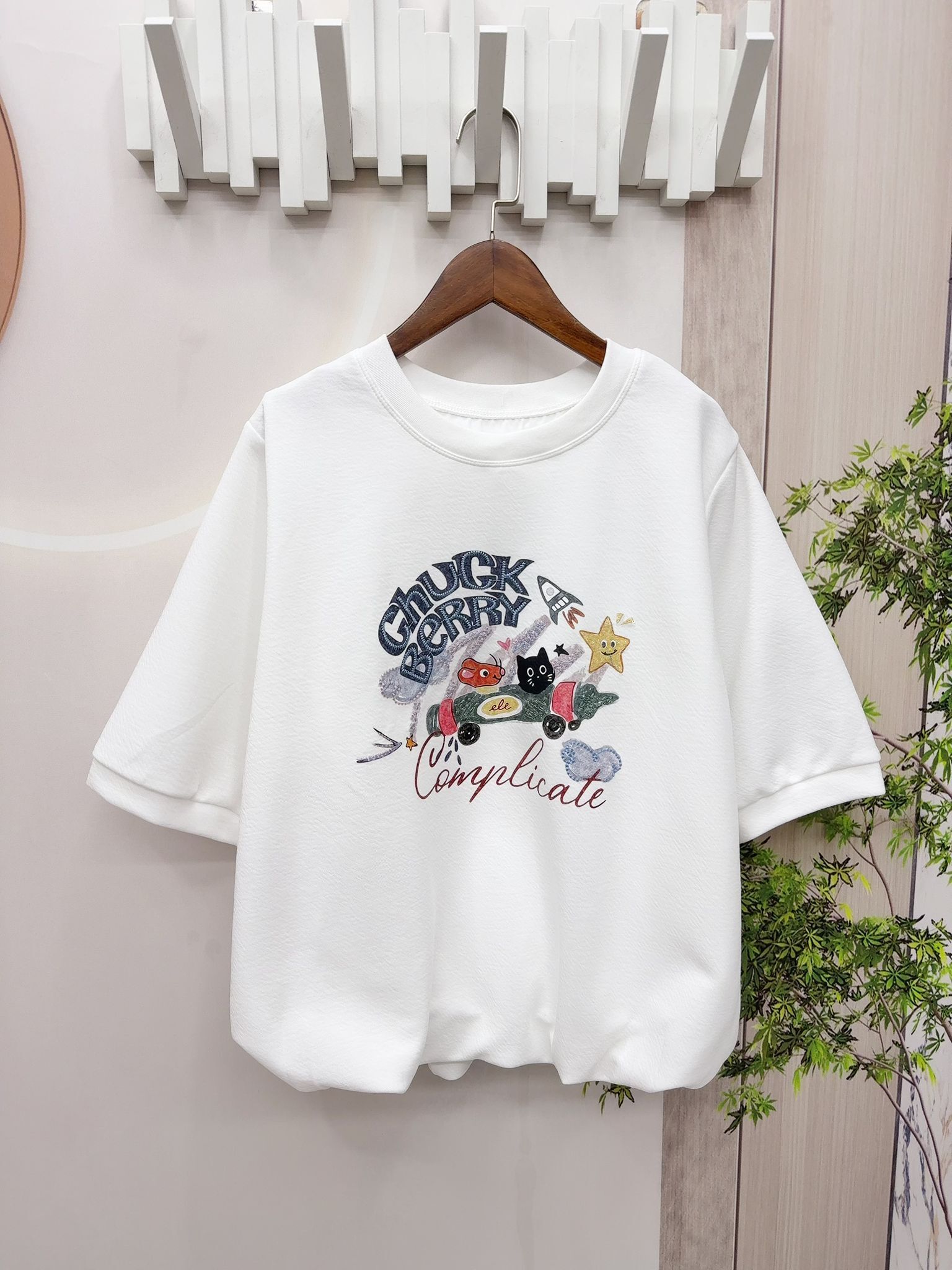 韓國公仔圖案 top~153Y