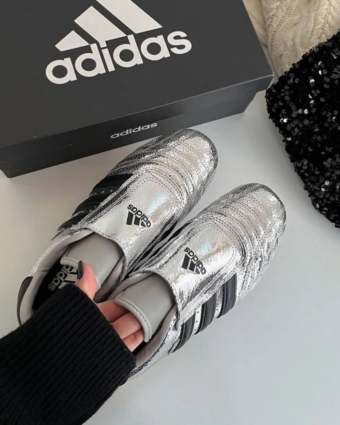 Adidas Taekwondo 爆裂銀 銀黑色 裂紋 皮革 跆拳道鞋 膠底 女鞋