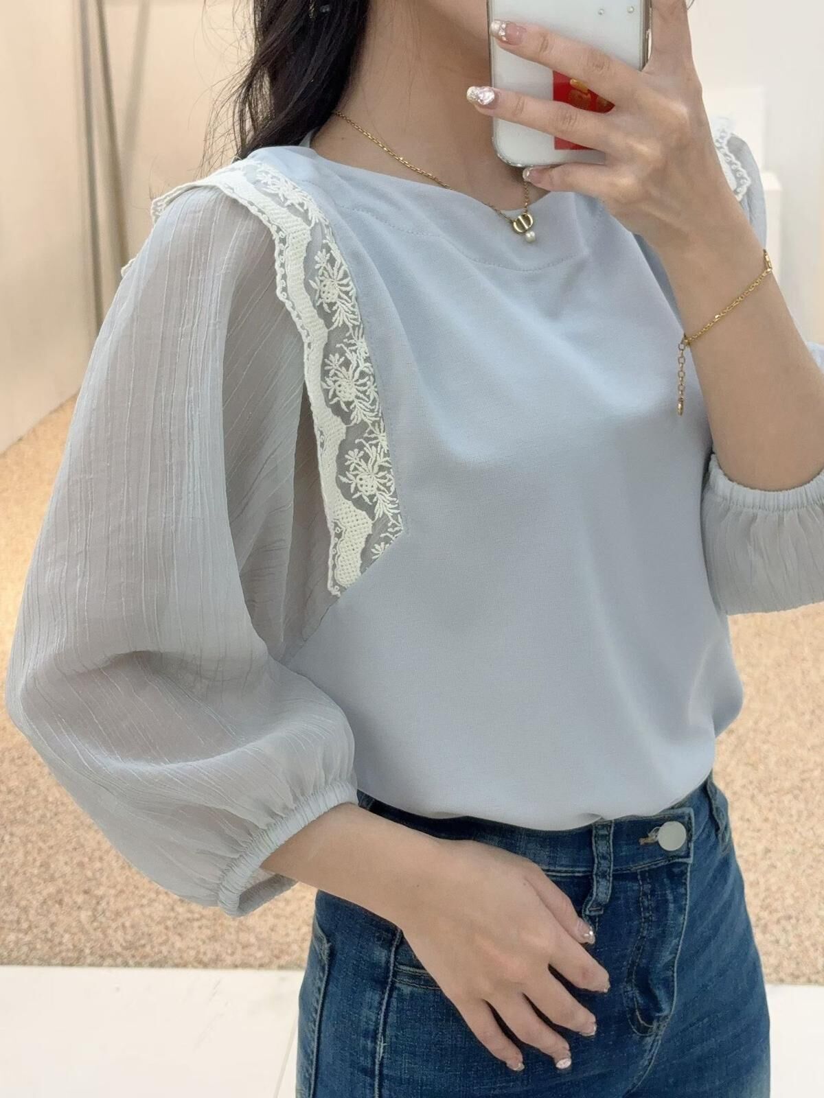 韓國高質拼布lace top ~153AD