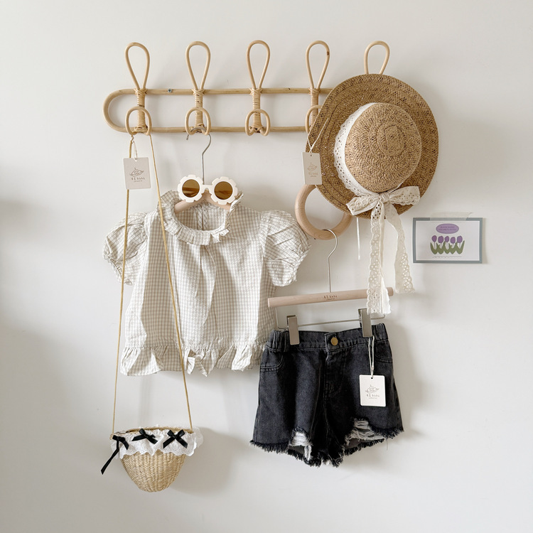 細格紋荷葉邊上衣