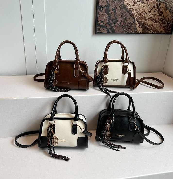 Minimalist Chic Casual Shoulder Crossbody Bag