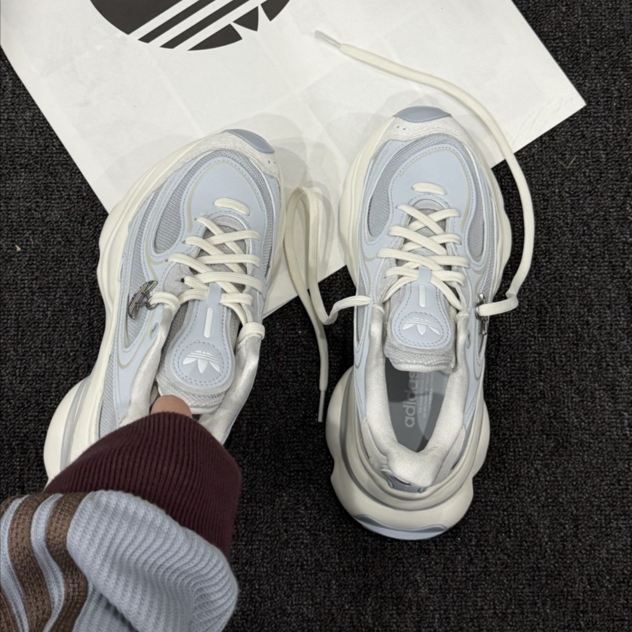 ADIDAS ORIGINALS OZVENUZ 灰藍 莫蘭迪色系 厚底 老爹鞋 女鞋 KJ3975