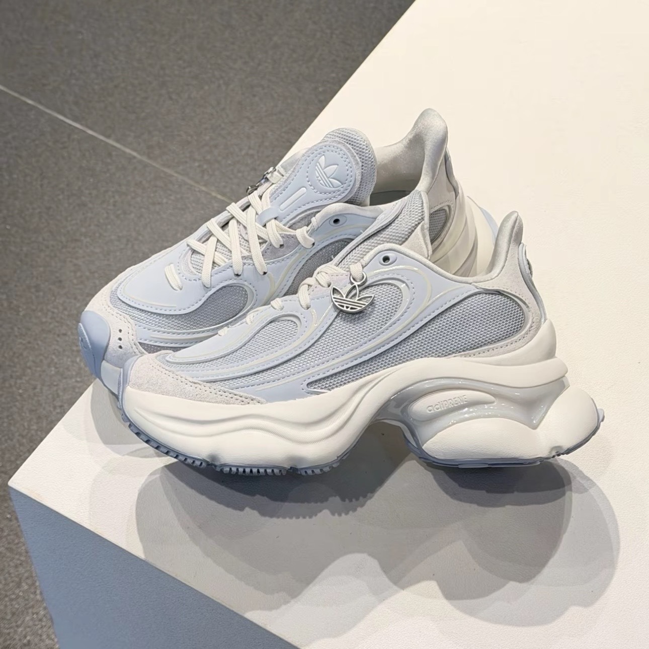 ADIDAS ORIGINALS OZVENUZ 灰藍 莫蘭迪色系 厚底 老爹鞋 女鞋 KJ3975