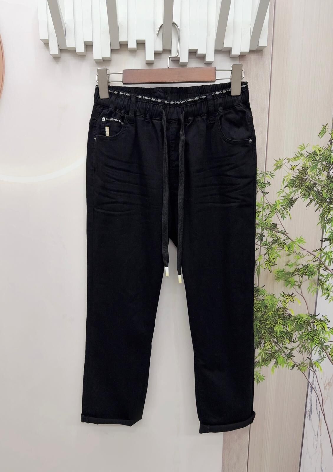 Mar 蘿蔔褲型黑色褲~153AT