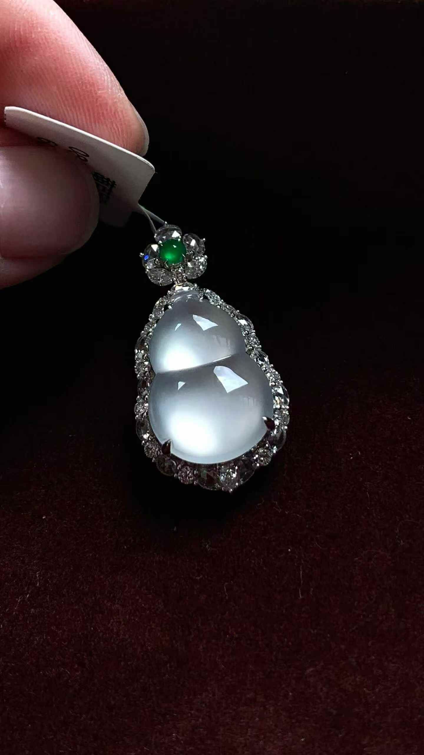 324361 翡翠葫蘆吊墜