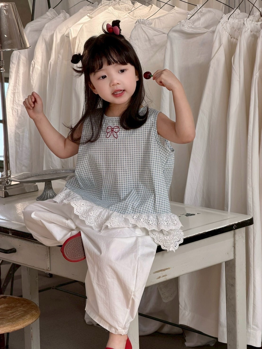 格紋裡藏蝴蝶結上衣