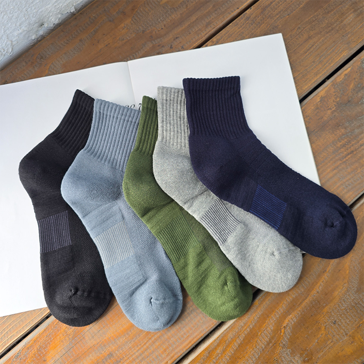 通路熱銷款🏆日規三倍除臭氣墊[短筒]運動襪