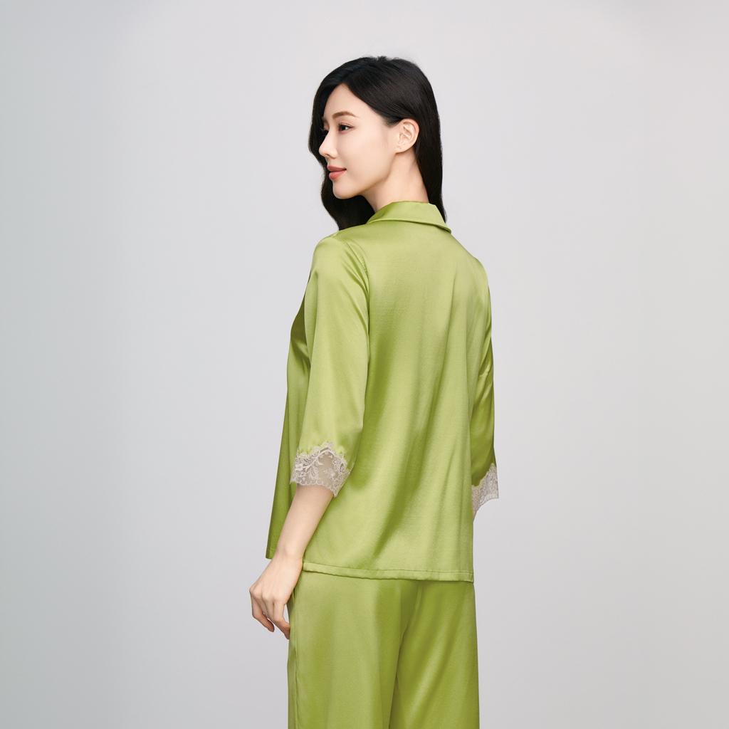 0327EF9-安莉芳內衣-黑標系列 : 優雅經典Pajamas（A9）