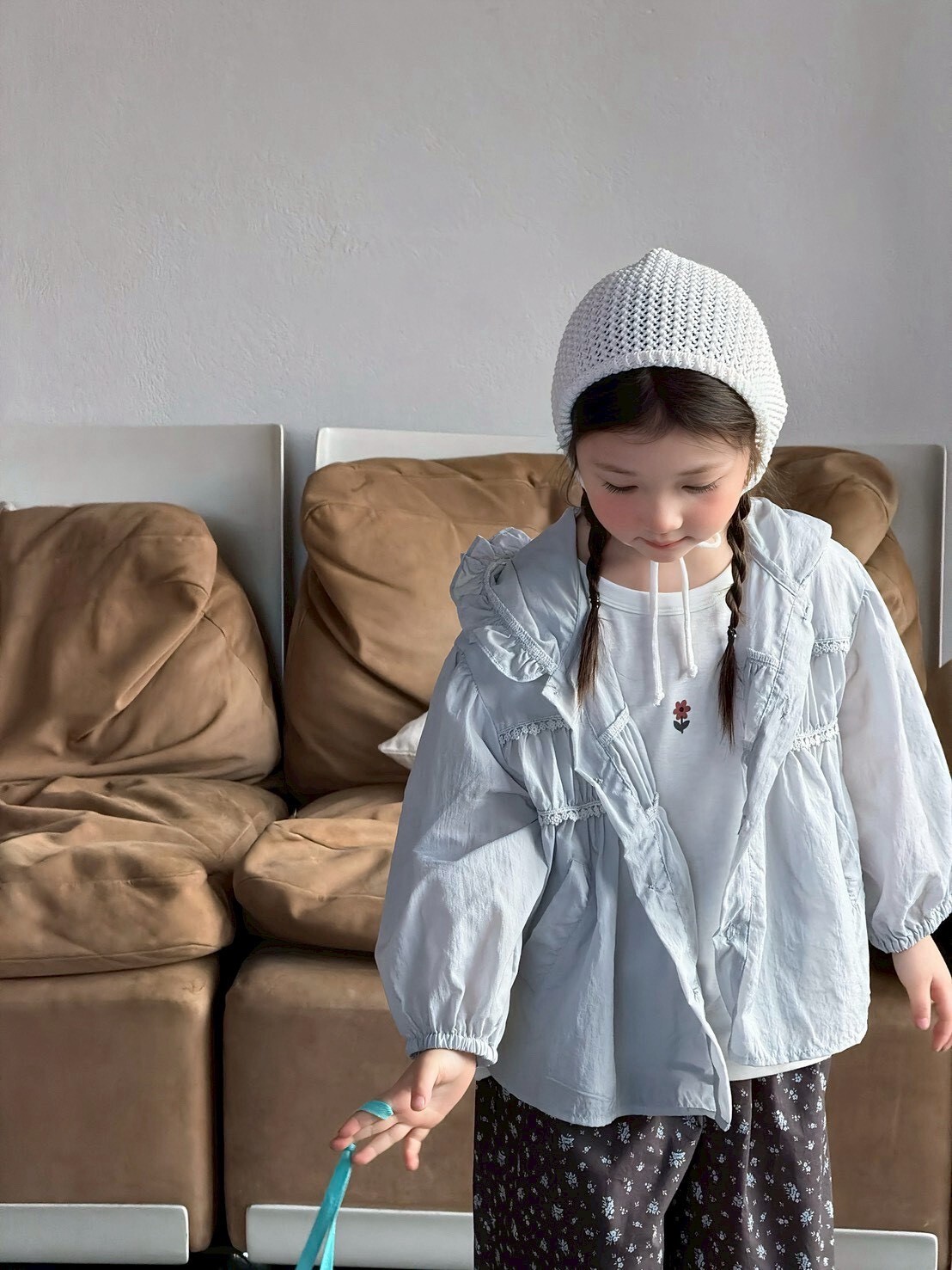 霧藍荷葉層次外套