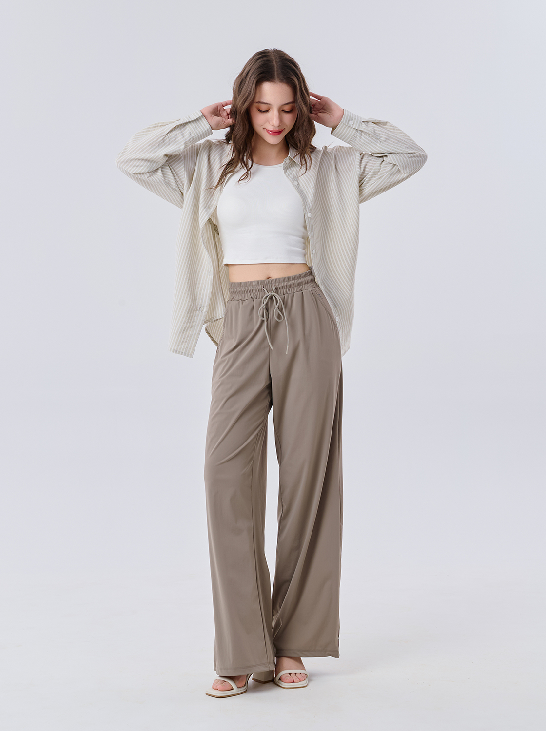 後背鏤空抽繩條紋襯衫