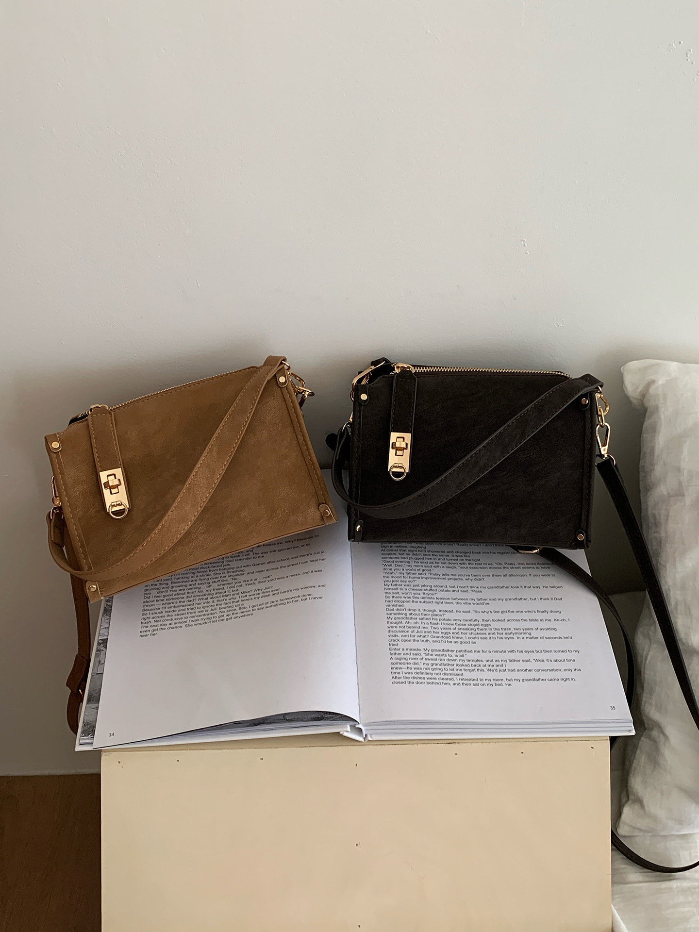 Vintage Mini Square Handheld Crossbody Bag