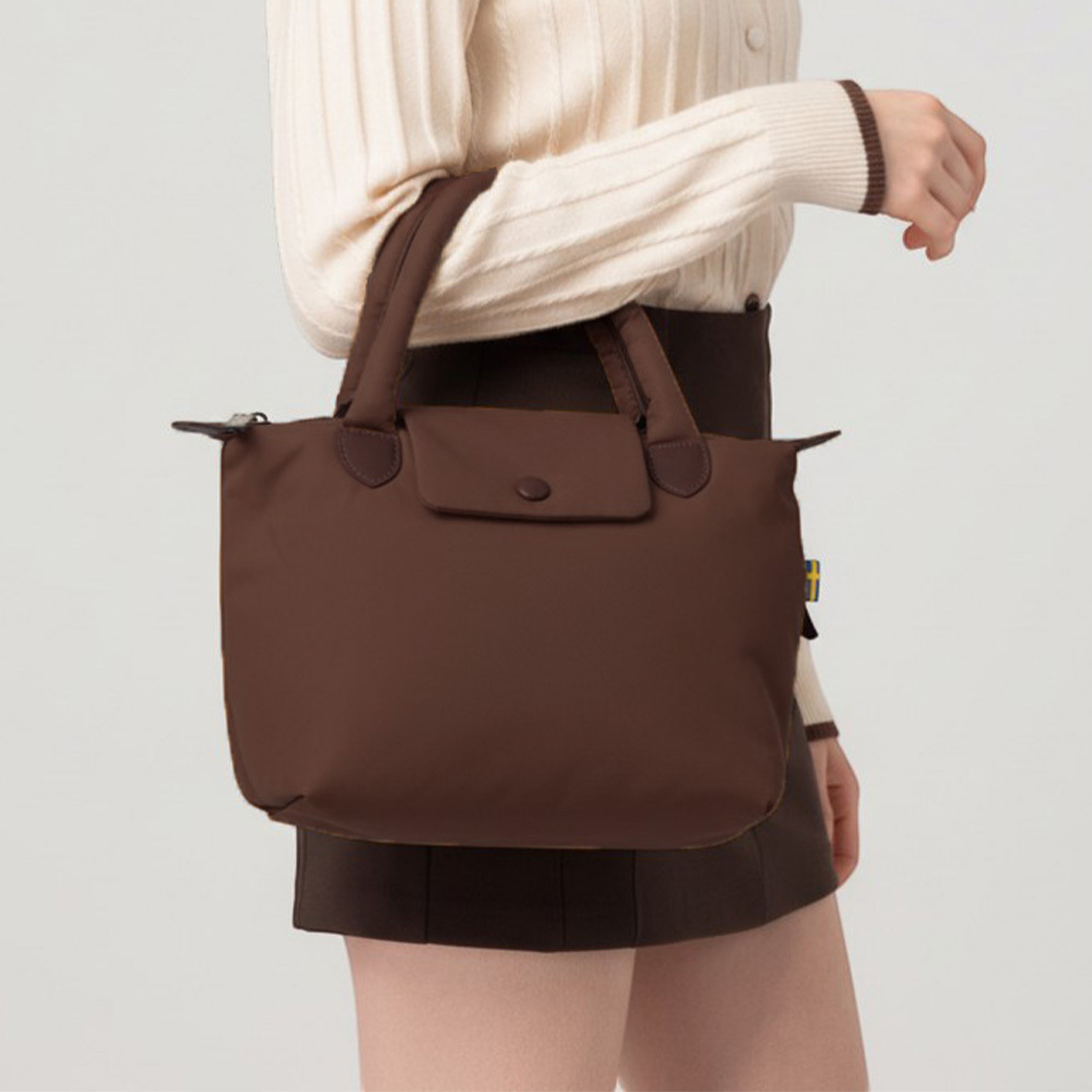 瑞典雲朵包系列｜防潑水 雲朵 水餃包(巧克力)M