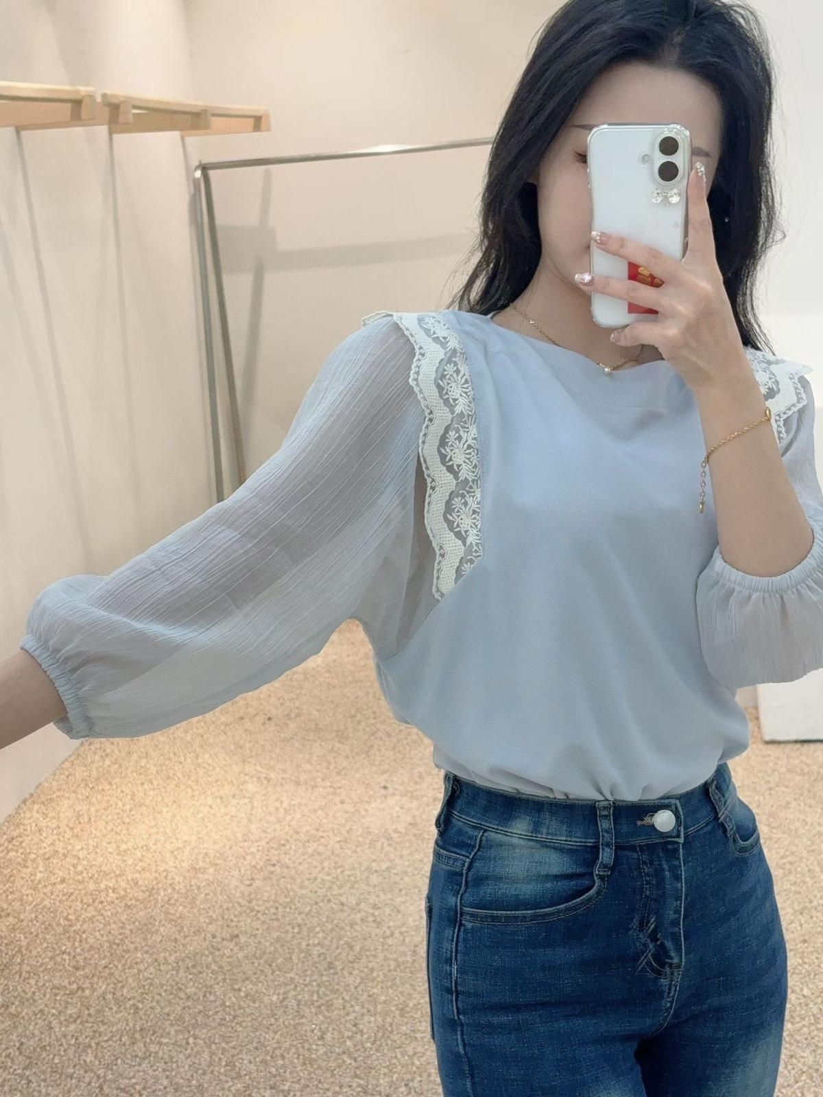 韓國高質lace 拼布 top ～153AD