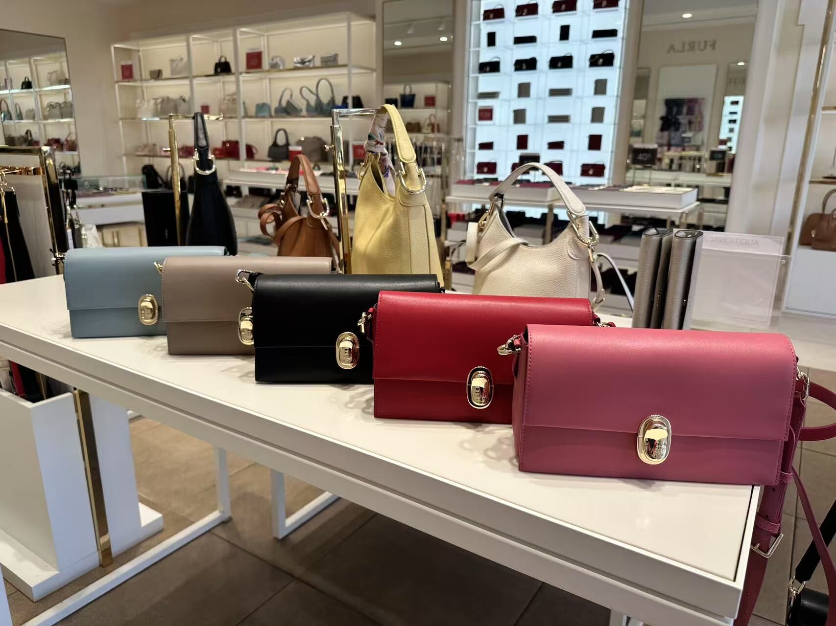 【預購】H032723  Furla  Sfera 系列迷你包