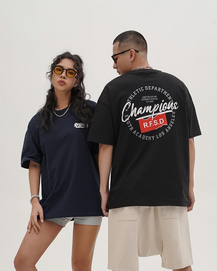 R.F.S.D 美式草寫字母 重磅寬鬆短袖 SH-469