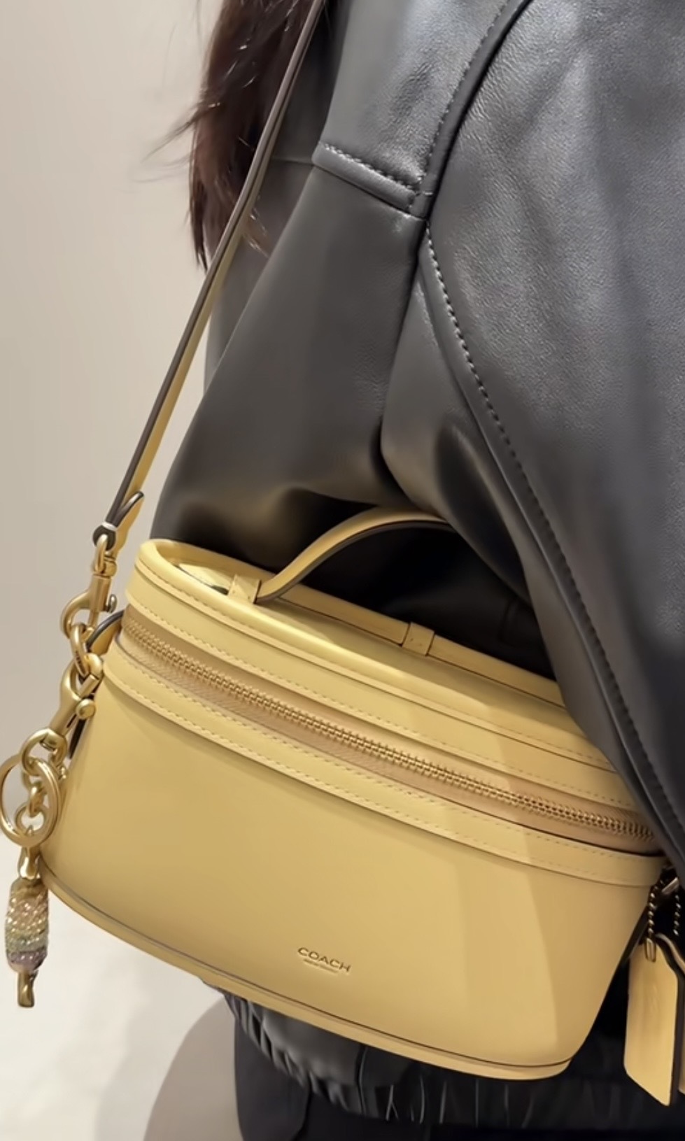 Coach Trail手袋 雲呢嗱色