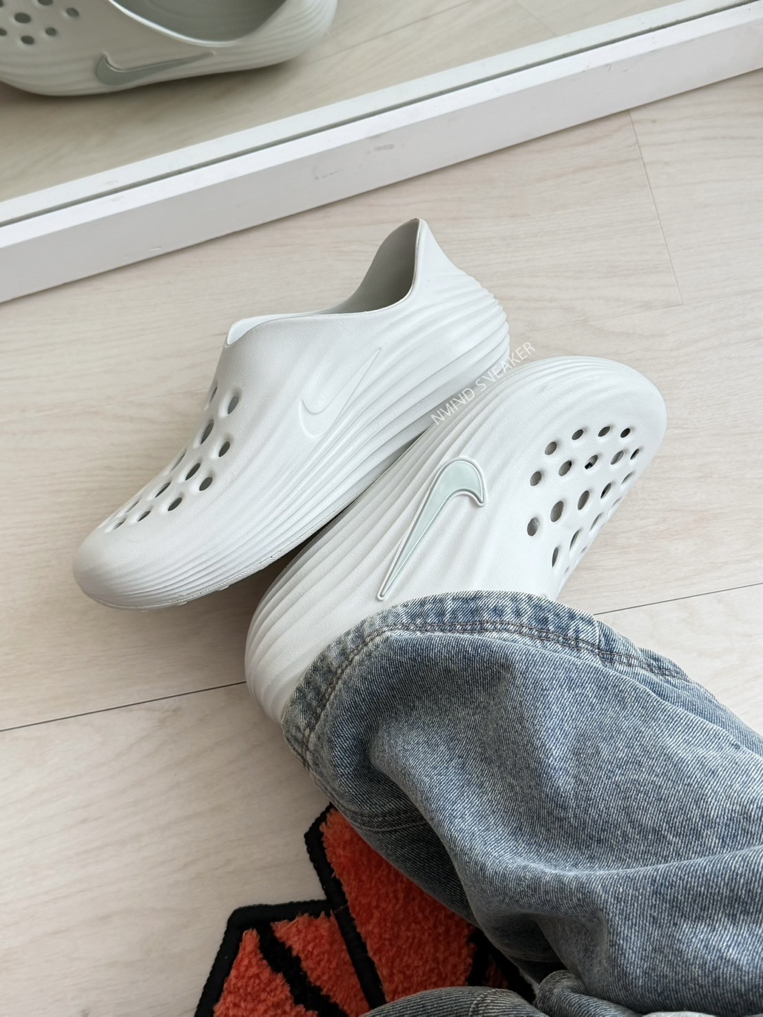 <現貨剛到 先亂賣😛> NIKE REACTX  洞洞鞋 恢復鞋 奶油白