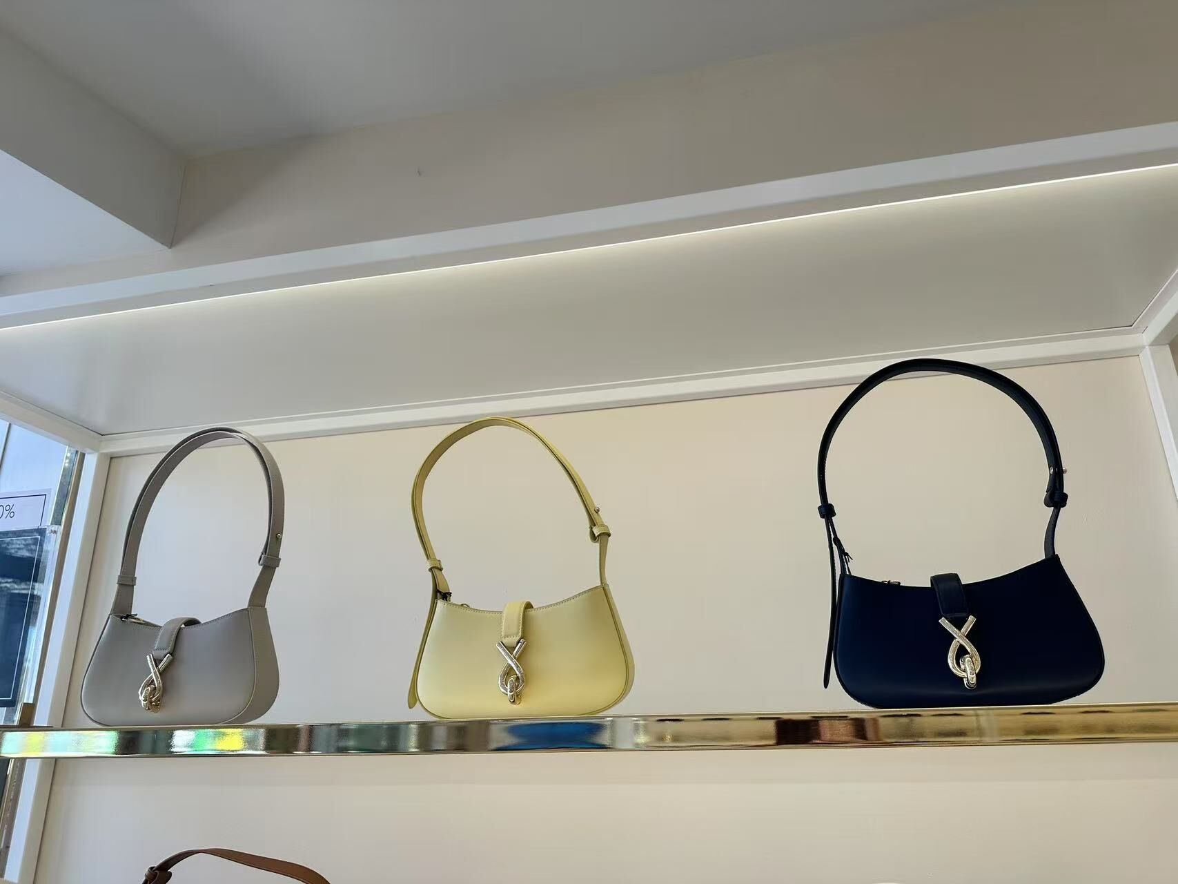 【預購】H032727 Furla 迷你皮革單肩包