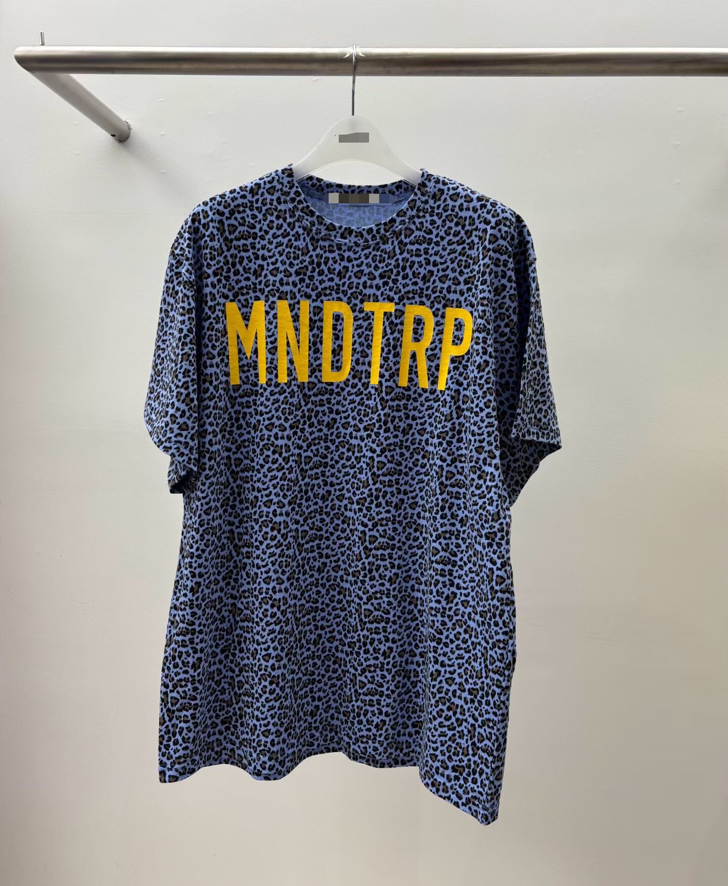 小豹紋印字寬版T