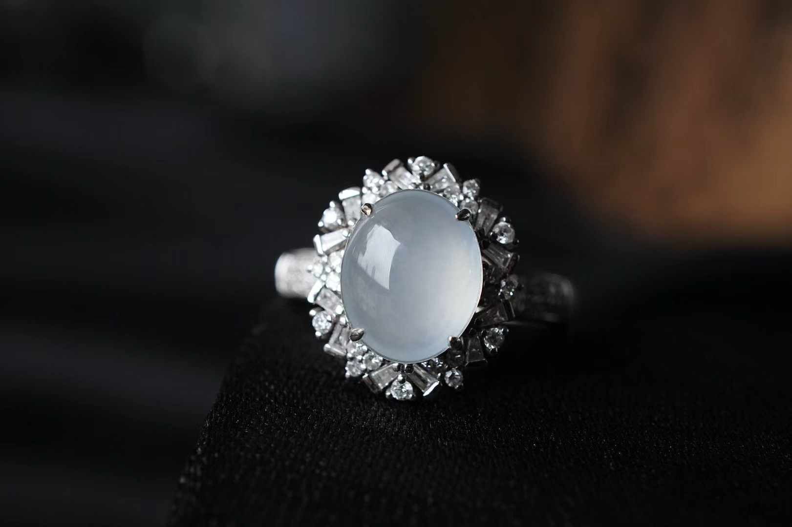 324851 翡翠蛋面戒指