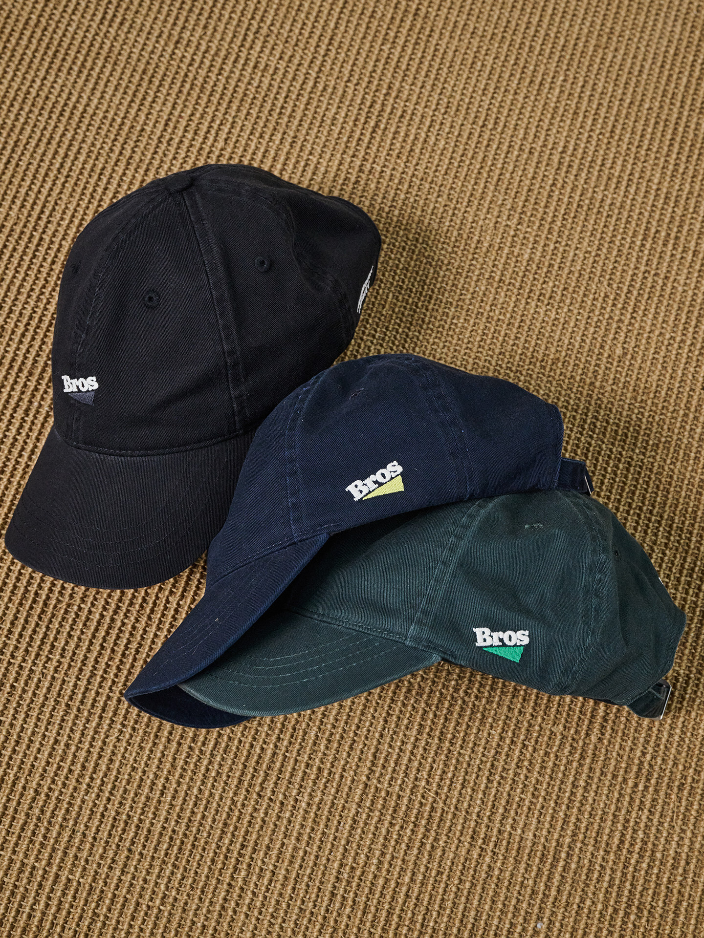 Broshood 日系復古刺繡水洗彎簷棒球帽 26SS47