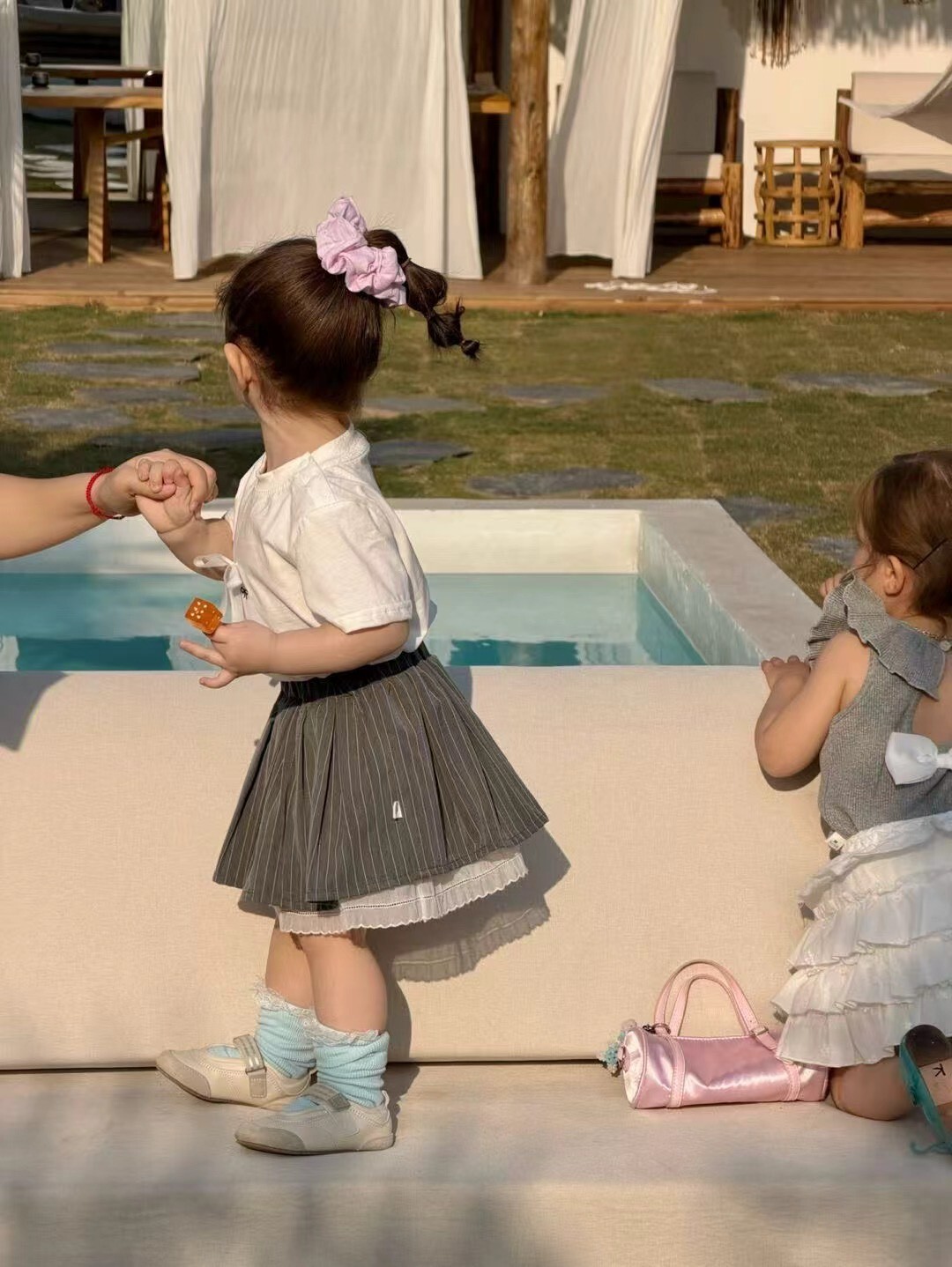 奶灰學院百褶裙