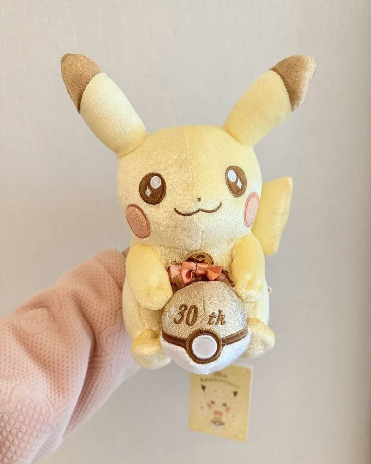 POKEMON 寶可夢 30周年紀念 寶可夢中心 皮卡丘 娃娃 玩偶 吊飾 掛件 鑰匙圈