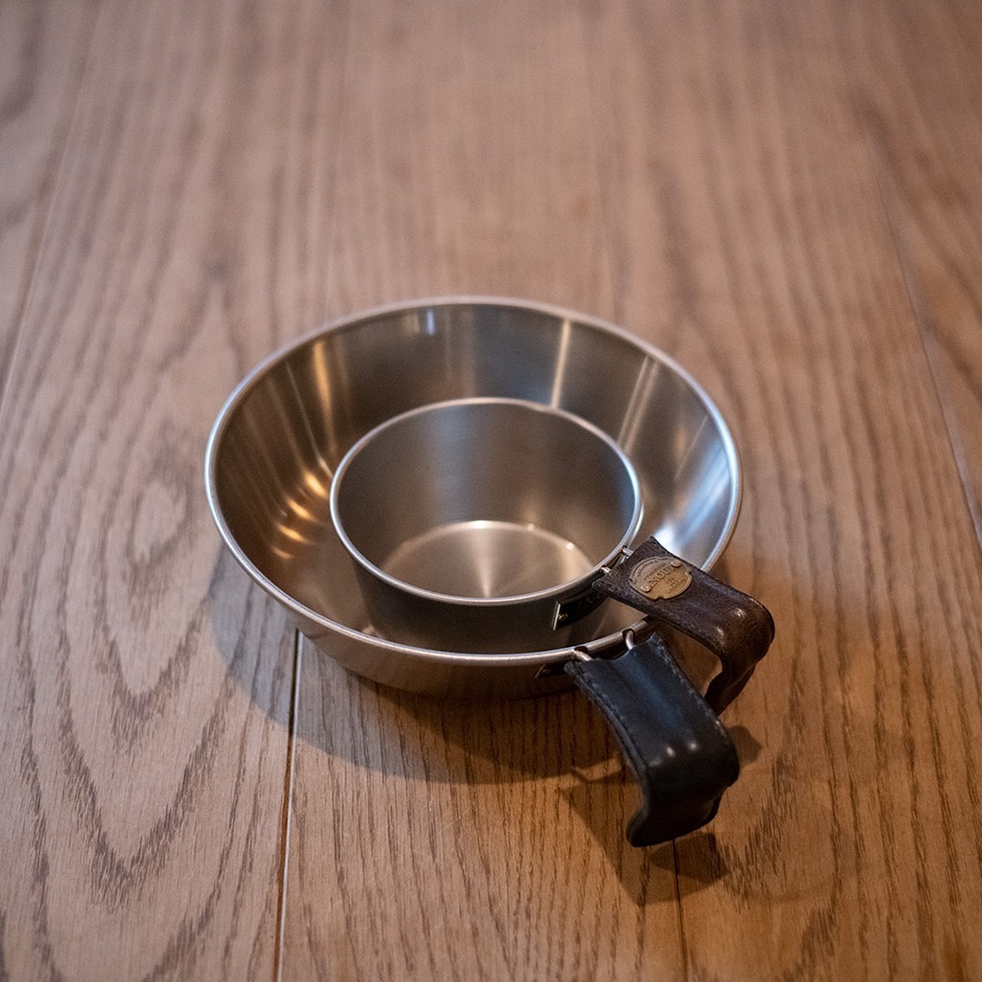 バーベキュー・調理用品 INOUT Original Sierra Cup & Dish set 日本INOUT 雪拉盤-銀色不鏽鋼煎盤平底鍋不銹鋼雪拉碗直火餐盤Sierra Dish