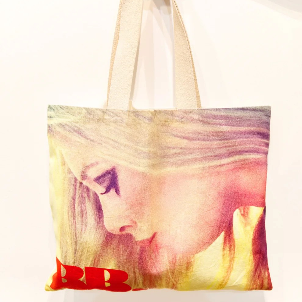 1BB0327-051 [BRIGITTE BARDOT] BB. Sun Tote Bag Photoprint Ivory #112610200 (EU)