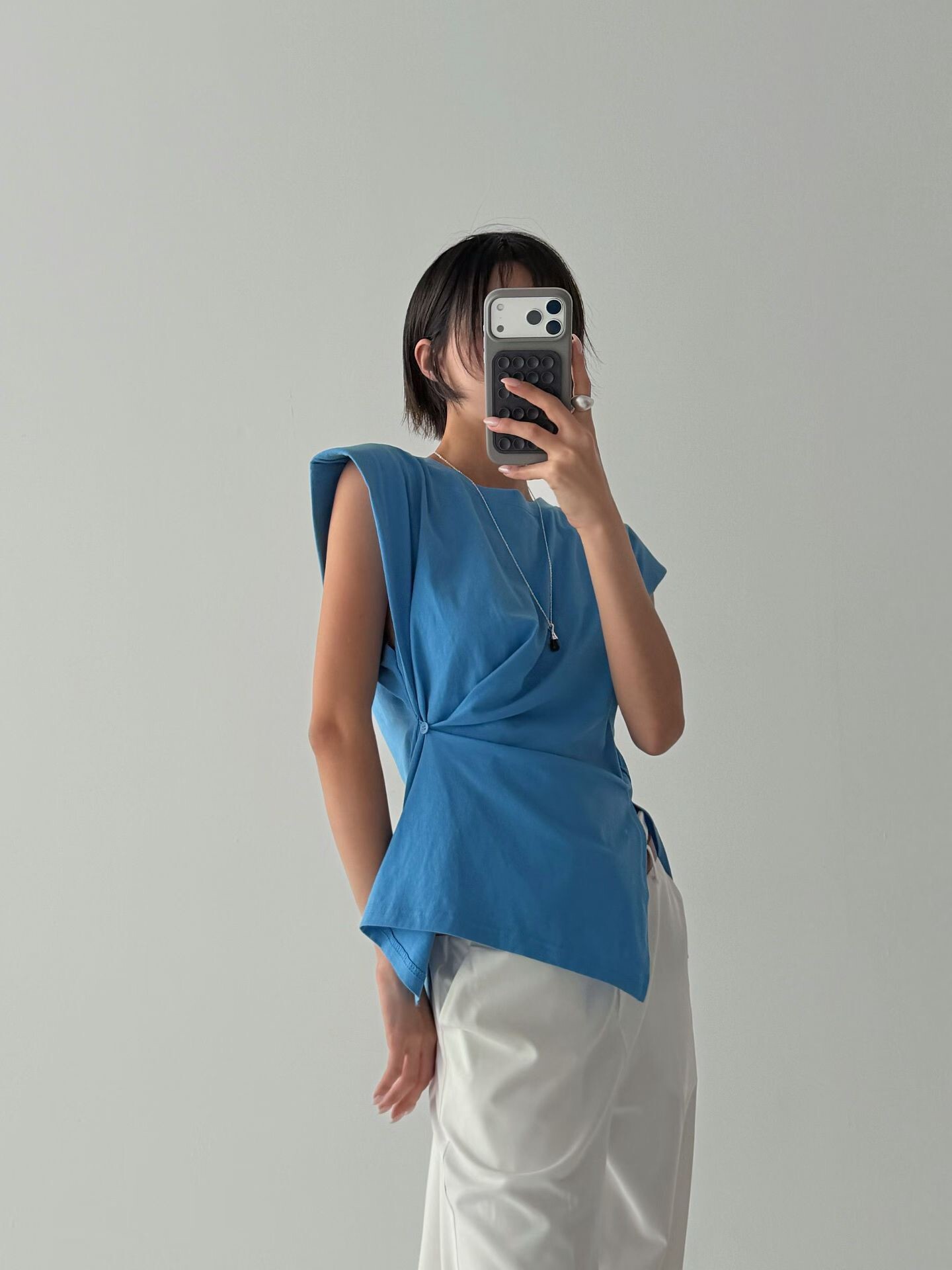 造型收腰墊肩背心