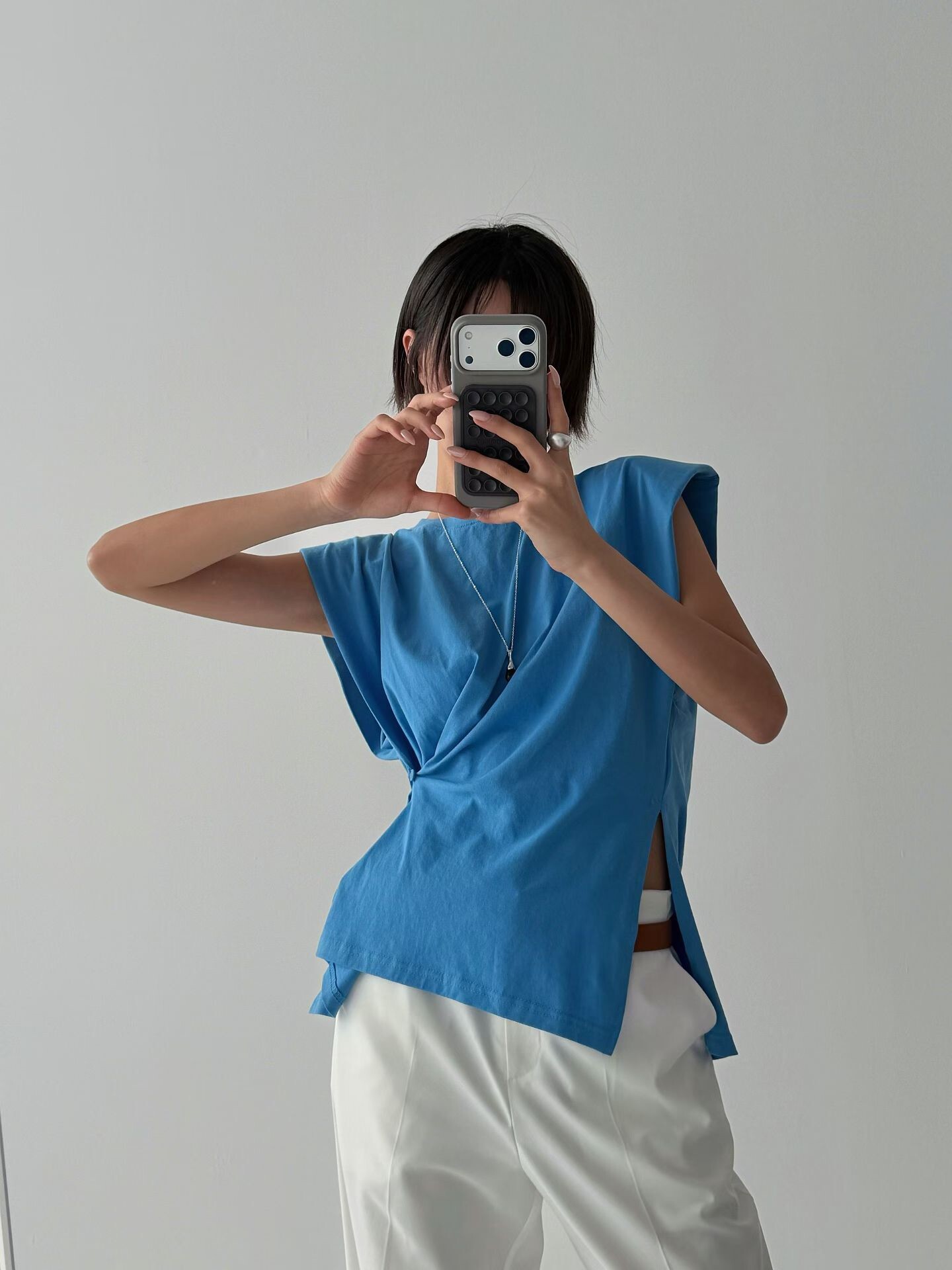 造型收腰墊肩背心