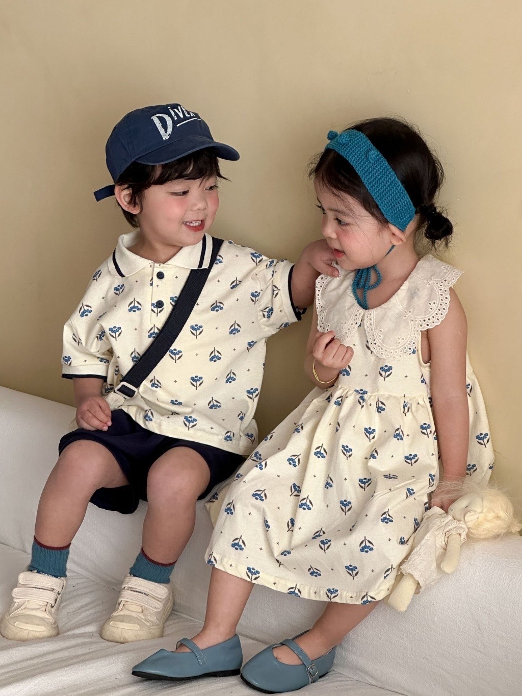 可愛藍花兄弟姐妹連身裙 / 套裝