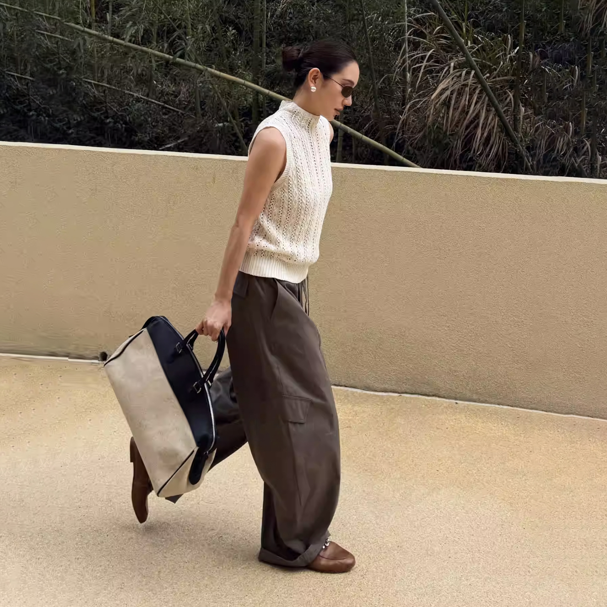 帥氣感鬆緊腰綁帶彎刀休閒褲長褲-S-L / 2色 (Elegant & Love)