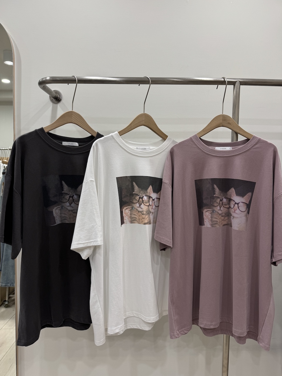 可愛眼鏡貓貓大Tee