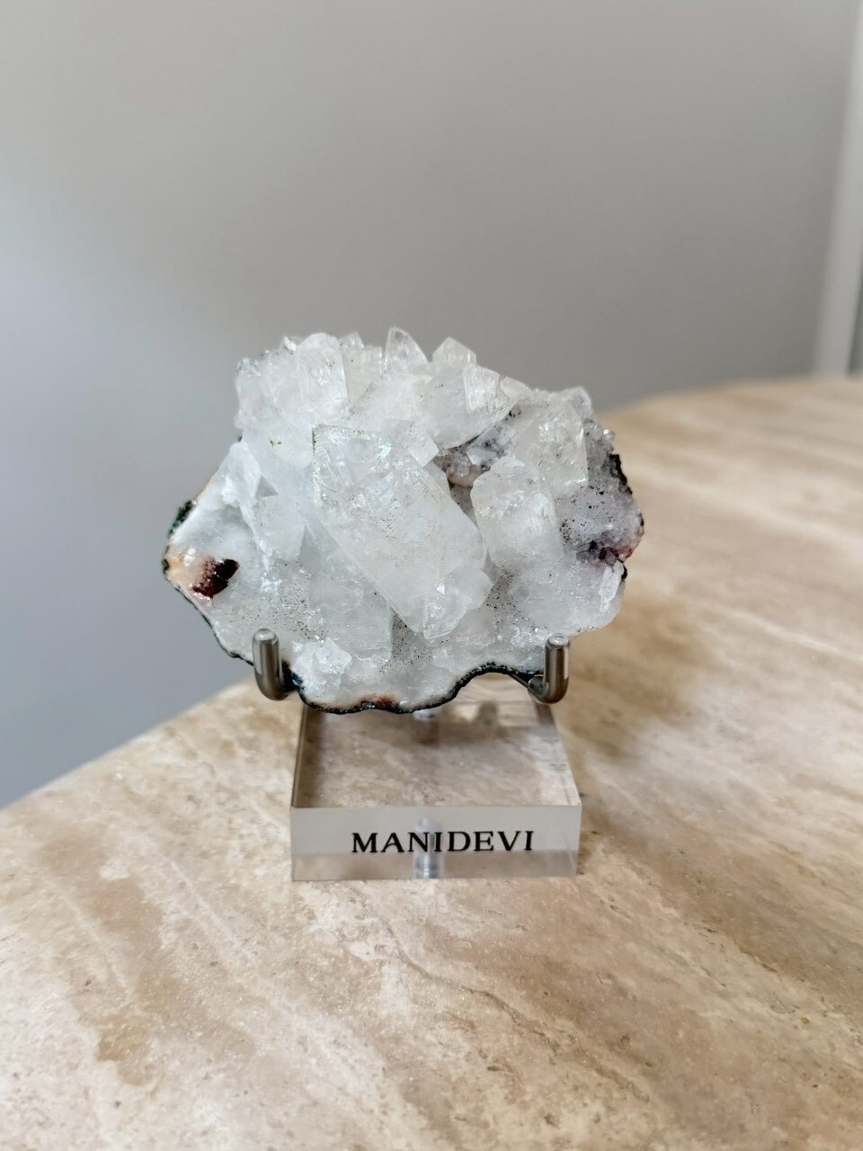 魚眼礦 Apophyllite