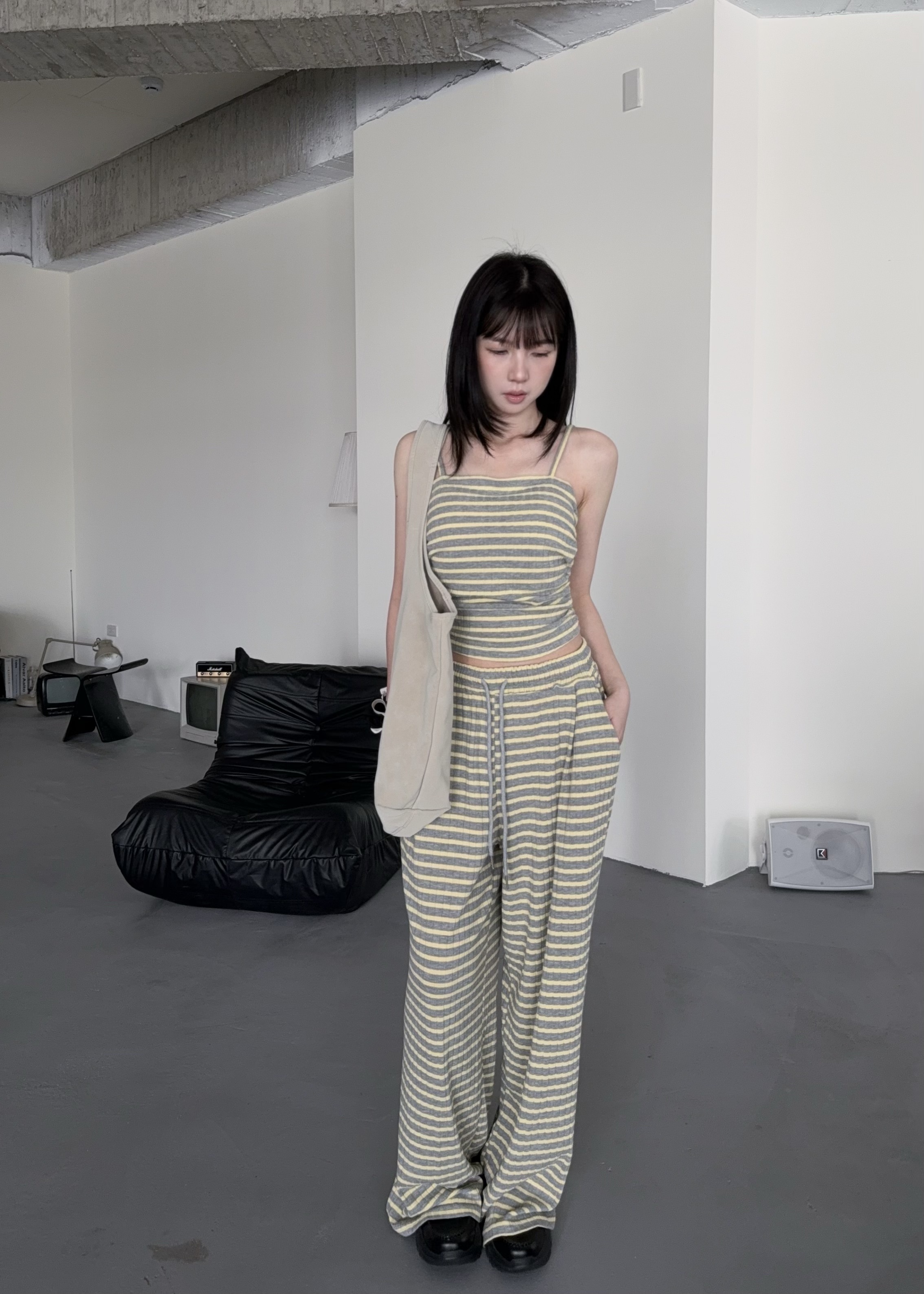 夏日度假感-條紋吊帶背心+寬褲SET