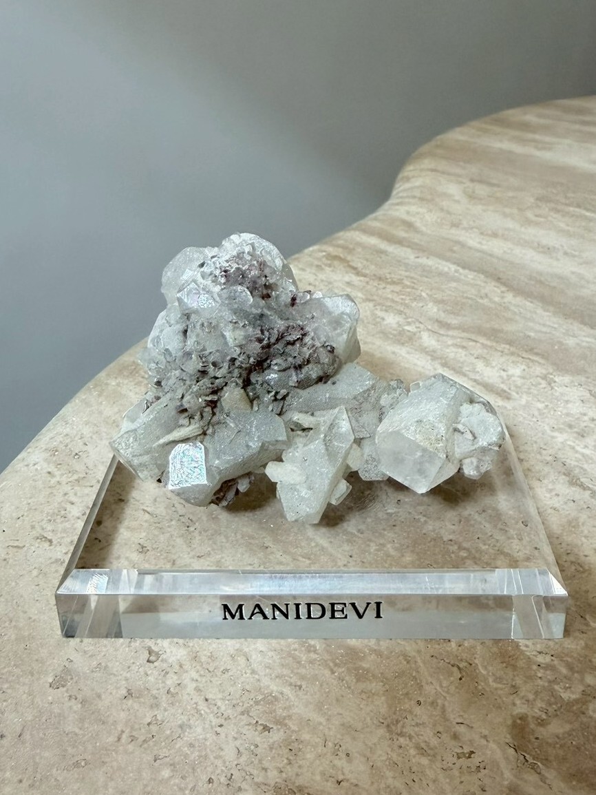 魚眼礦 Apophyllite