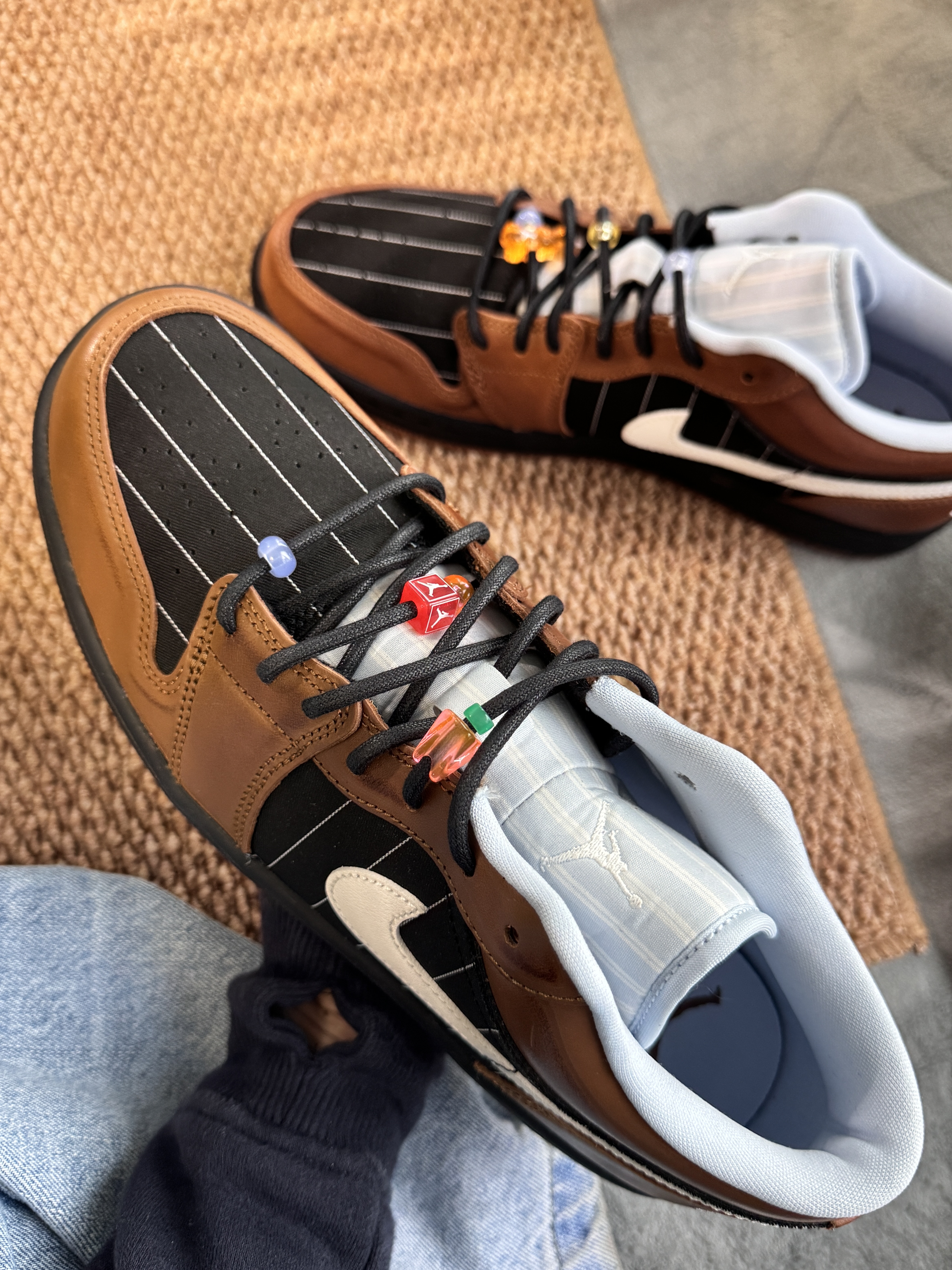 代購-<台灣未發售>Nike Air Jordan 1 SE "Light British Tan" 復古籃球鞋 男款 深棕  IR7560-010