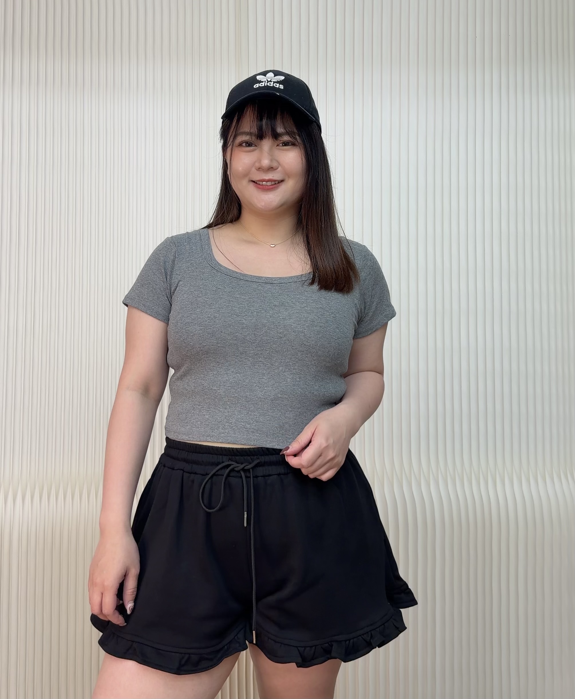 214.棉料荷葉邊短褲