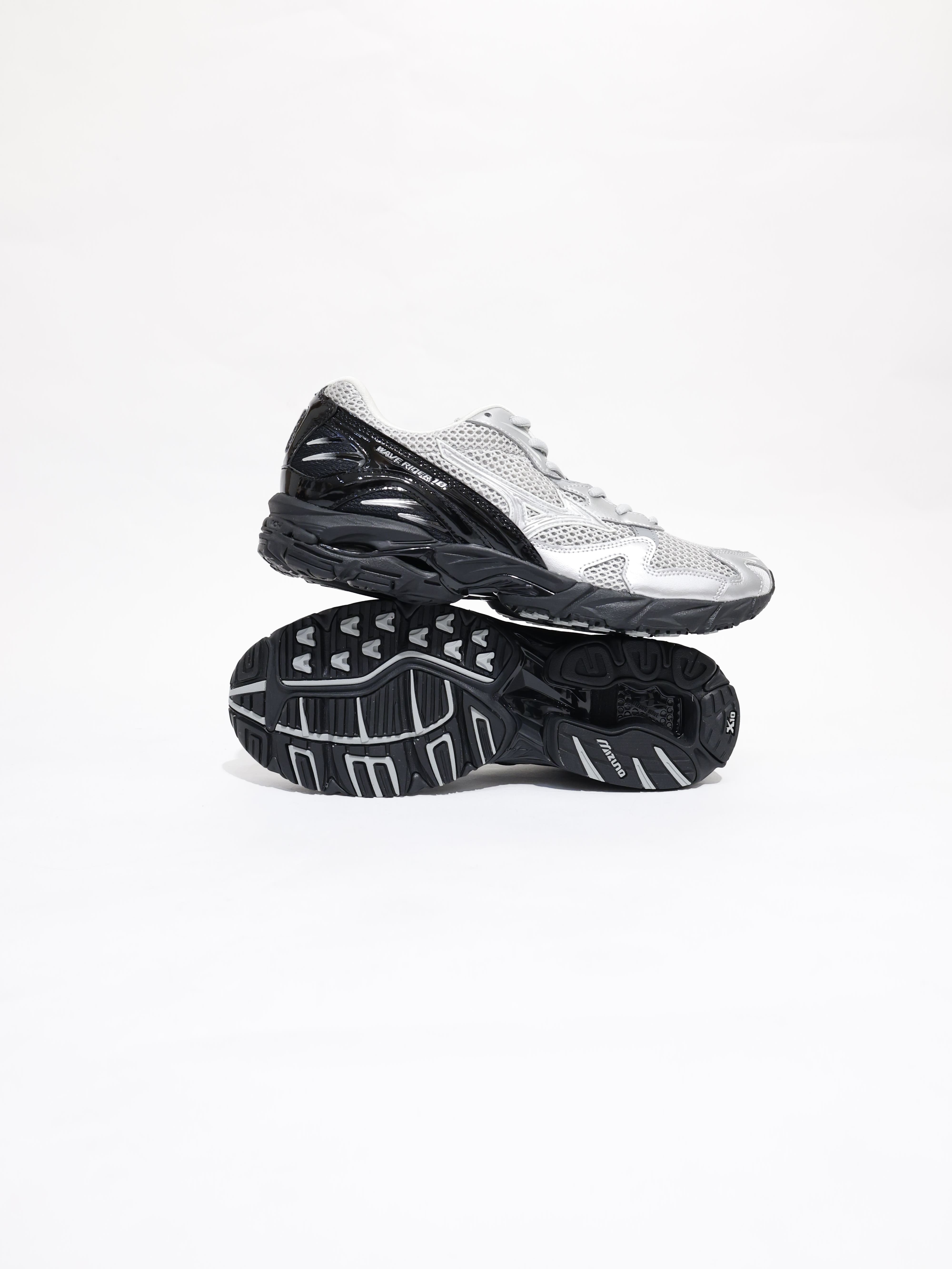 Mizuno WAVE RIDER 10